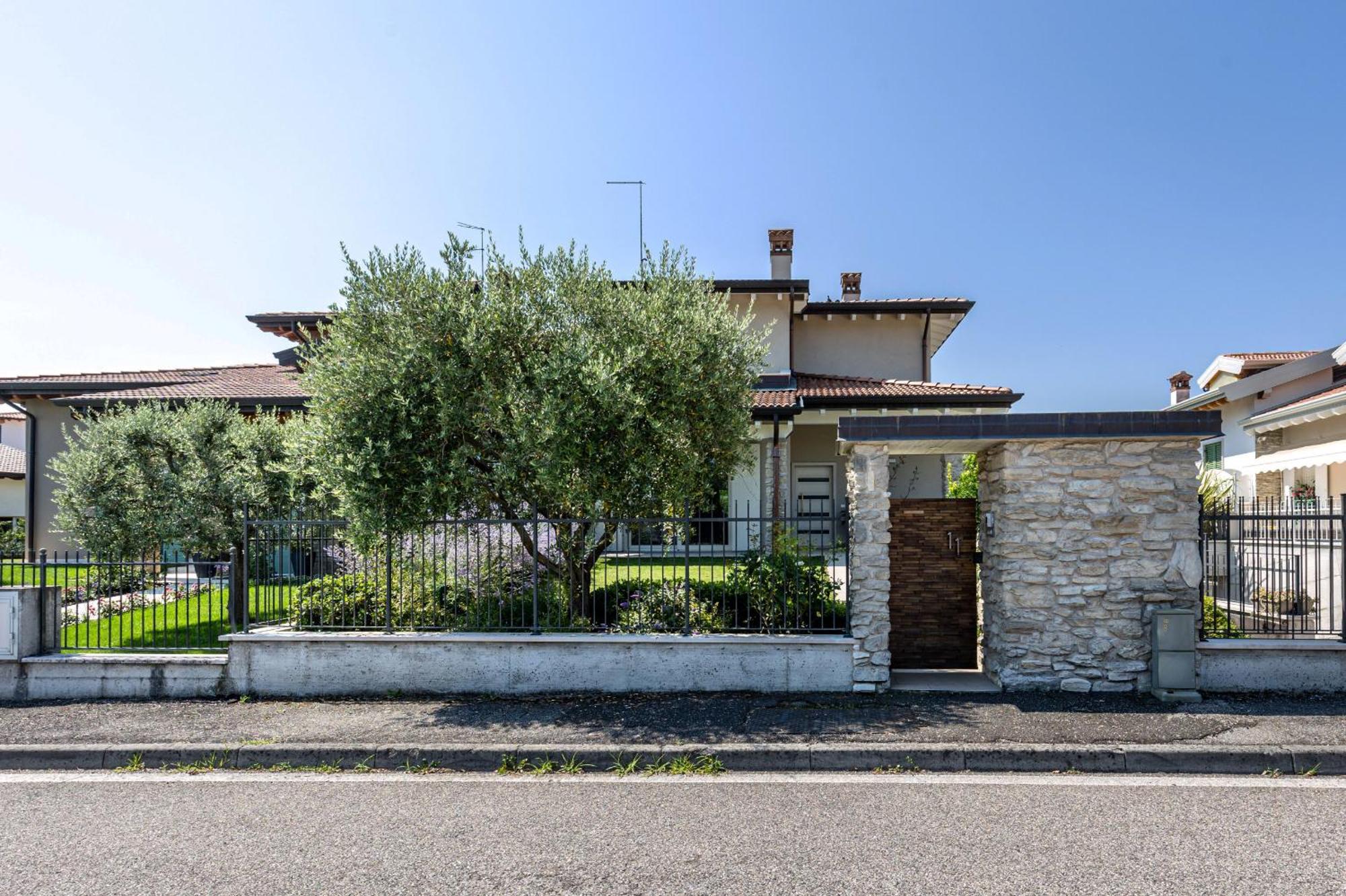 Villa Rita Peschiera del Garda Exteriör bild