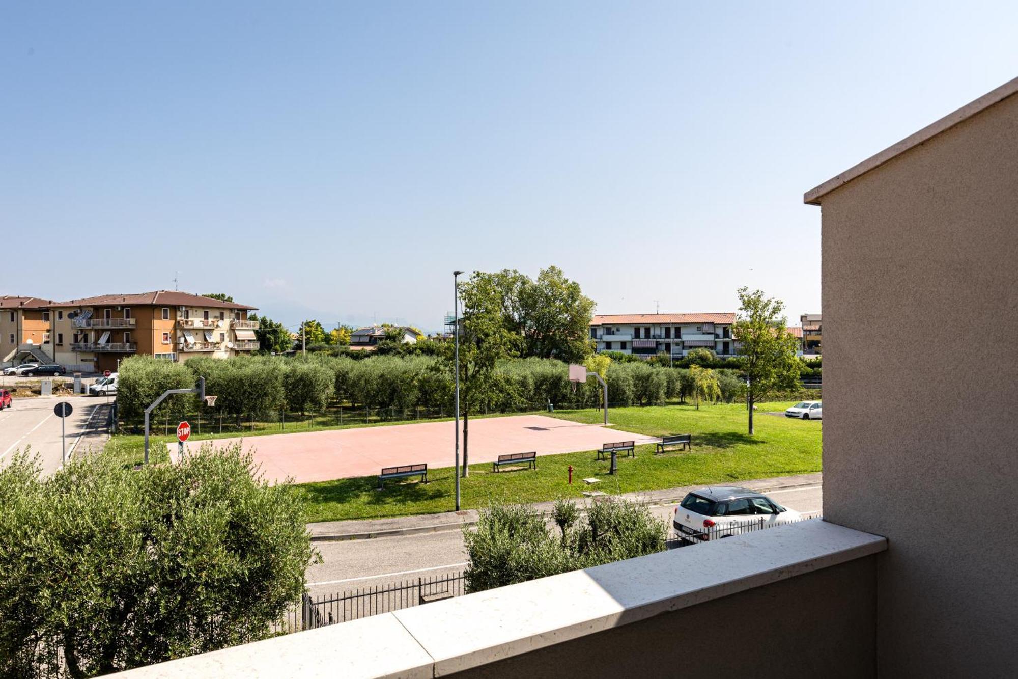 Villa Rita Peschiera del Garda Exteriör bild